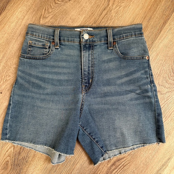 Levi’s Jean denim shorts - Picture 1 of 4